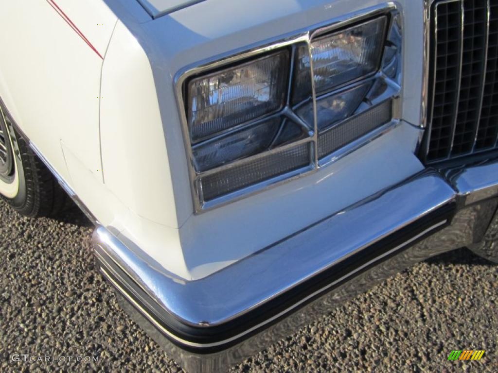 1983 Riviera Convertible - White / Red photo #38