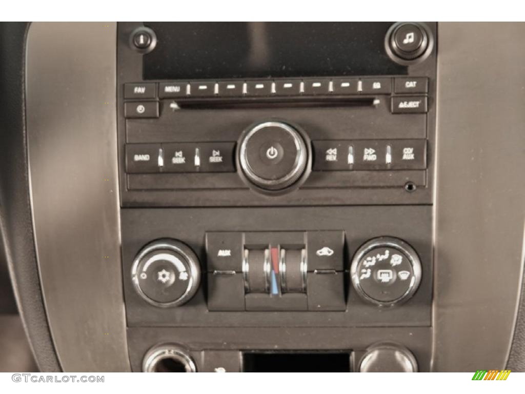 2007 Tahoe LS 4x4 - Summit White / Ebony photo #10
