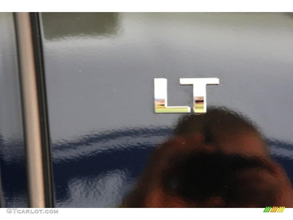 2009 Suburban LT 4x4 - Black / Ebony photo #13