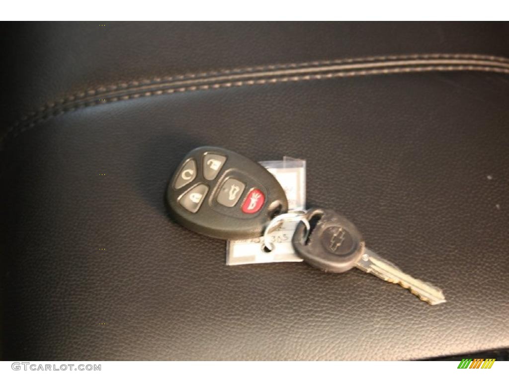 2009 Suburban LT 4x4 - Black / Ebony photo #14