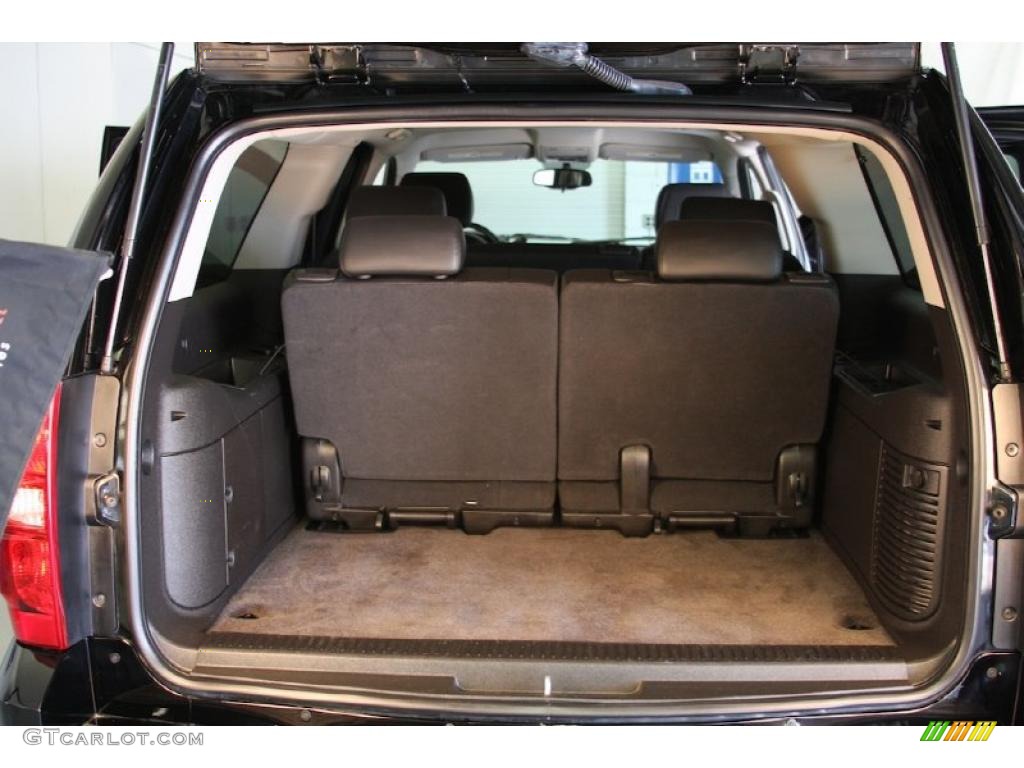 2009 Suburban LT 4x4 - Black / Ebony photo #15