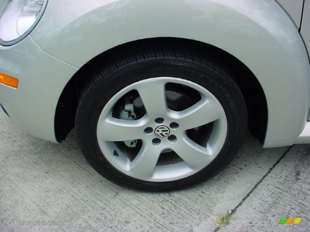 2009 Volkswagen New Beetle 2.5 Blush Edition Convertible Wheel Photo #38014536