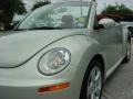 2009 White Gold Metallic Volkswagen New Beetle 2.5 Blush Edition Convertible  photo #13