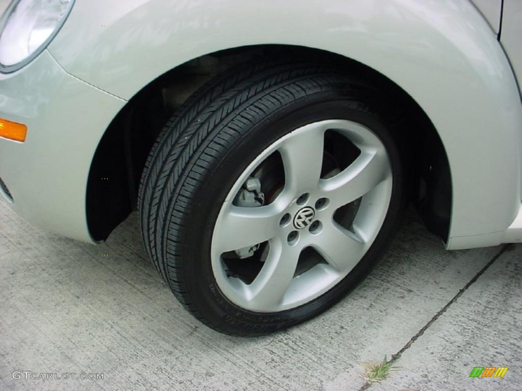 2009 Volkswagen New Beetle 2.5 Blush Edition Convertible Wheel Photo #38014796