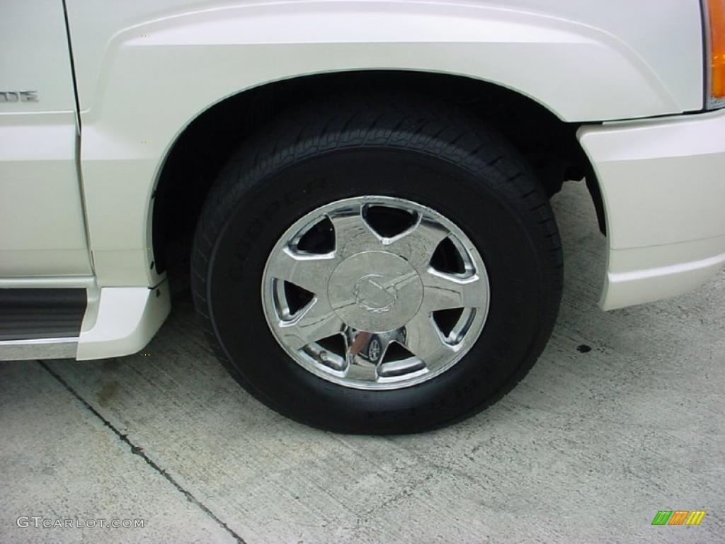 2005 Cadillac Escalade Standard Escalade Model Wheel Photo #38014868