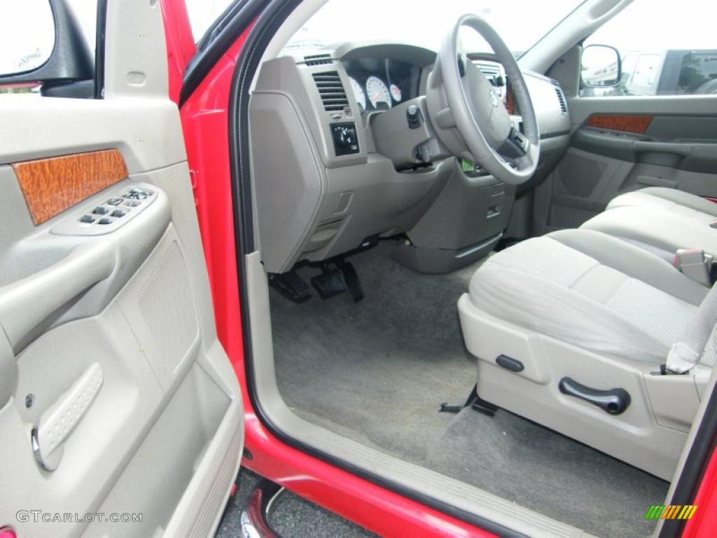 2006 Ram 1500 SLT Quad Cab - Flame Red / Medium Slate Gray photo #12