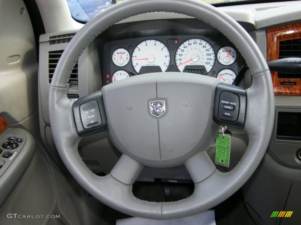 2006 Ram 1500 SLT Quad Cab - Flame Red / Medium Slate Gray photo #19