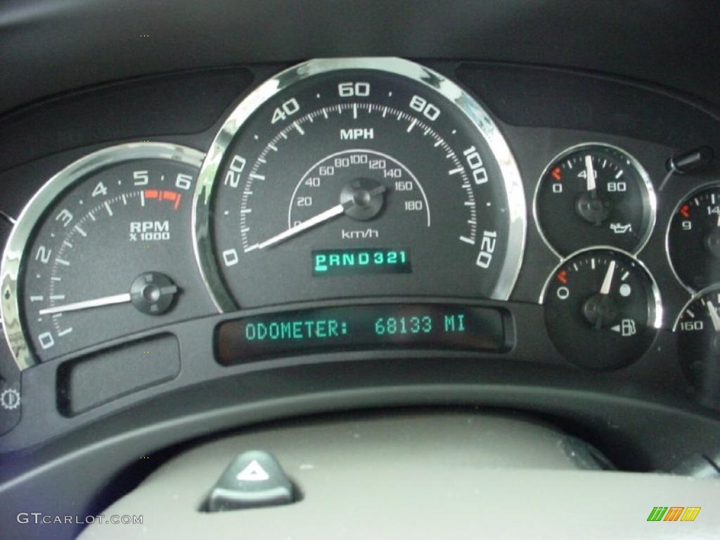 2005 Cadillac Escalade Standard Escalade Model Gauges Photo #38015348