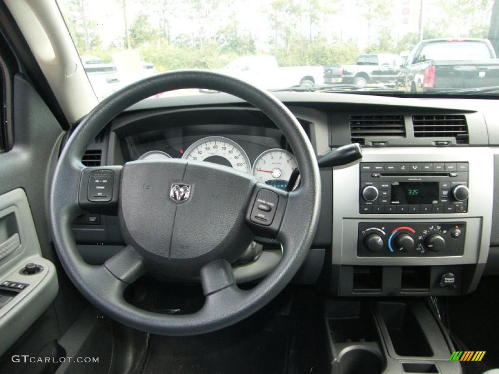 Dark Slate Gray/Medium Slate Gray Interior 2008 Dodge Dakota SLT Crew Cab Photo #38015560