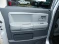 2008 Bright Silver Metallic Dodge Dakota SLT Crew Cab  photo #23