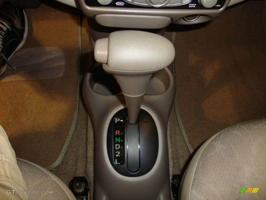 2004 Toyota ECHO Coupe Transmission Photos