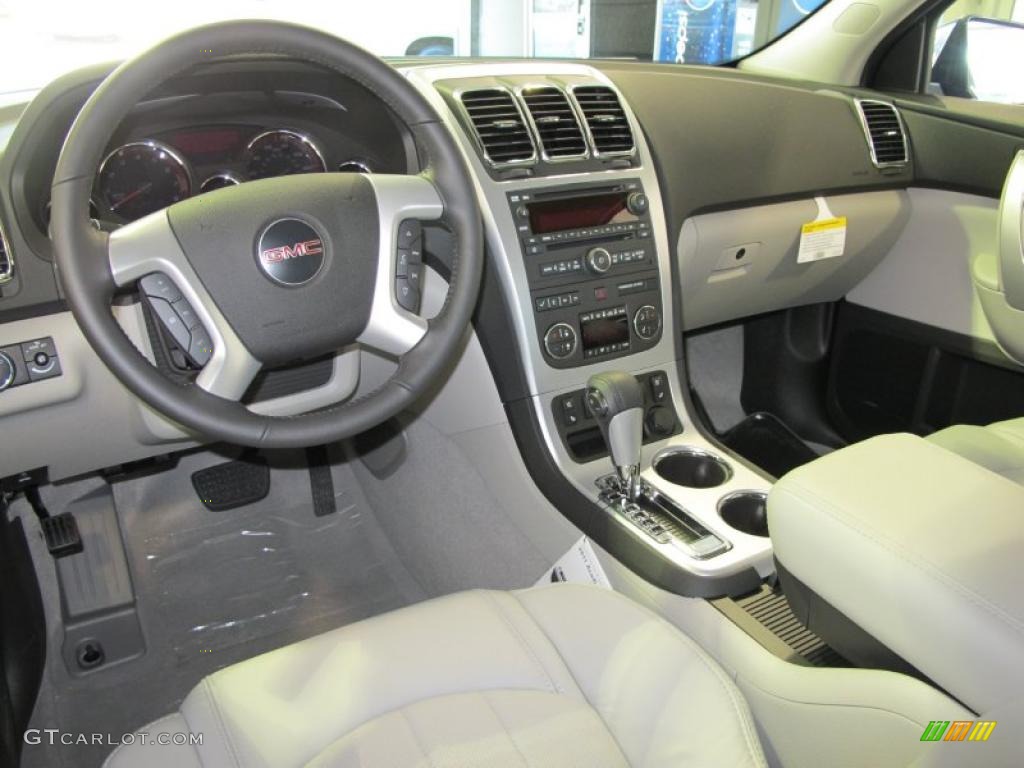 Light Titanium Interior 2011 GMC Acadia SLT Photo #38016112