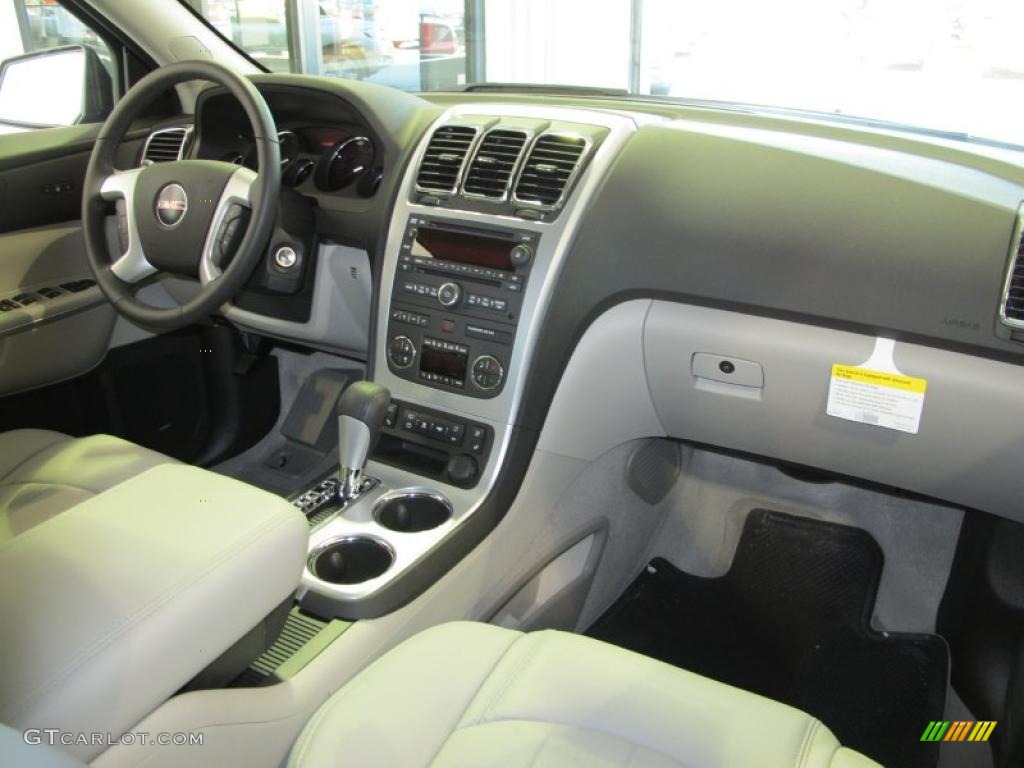 Light Titanium Interior 2011 GMC Acadia SLT Photo #38016156