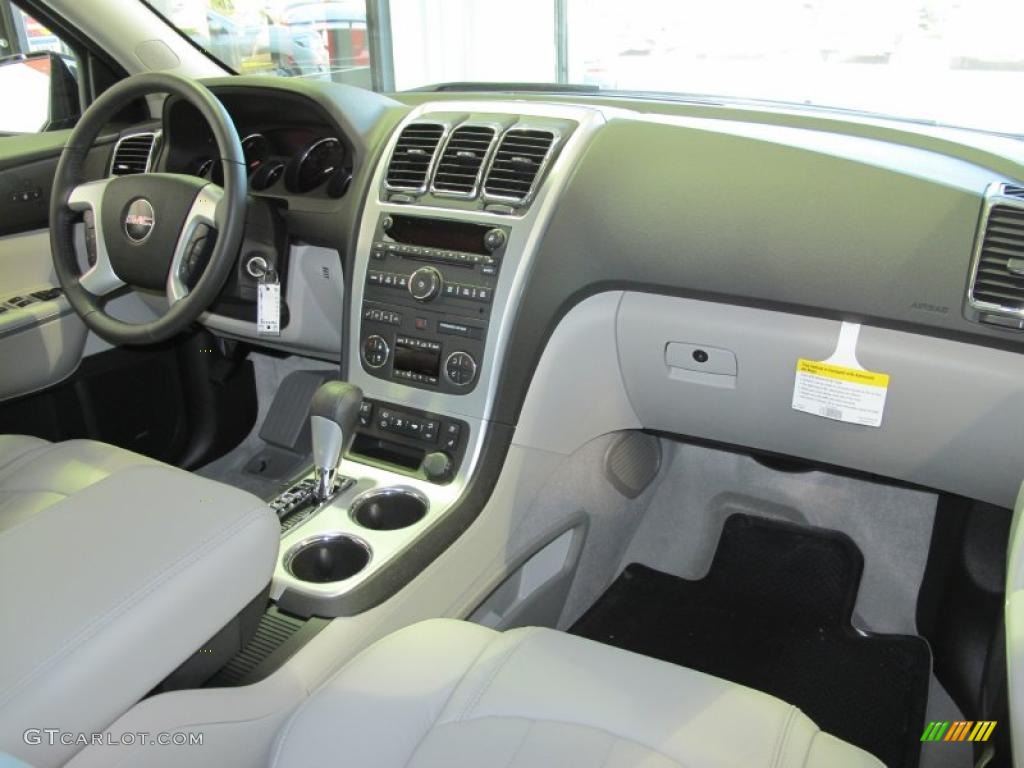 2011 GMC Acadia SLT Light Titanium Dashboard Photo #38016404