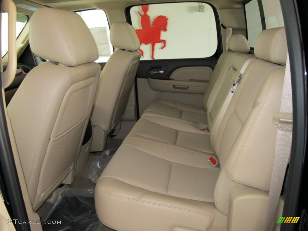 Cocoa/Light Cashmere Interior 2011 GMC Sierra 2500HD Denali Crew Cab 4x4 Photo #38017028