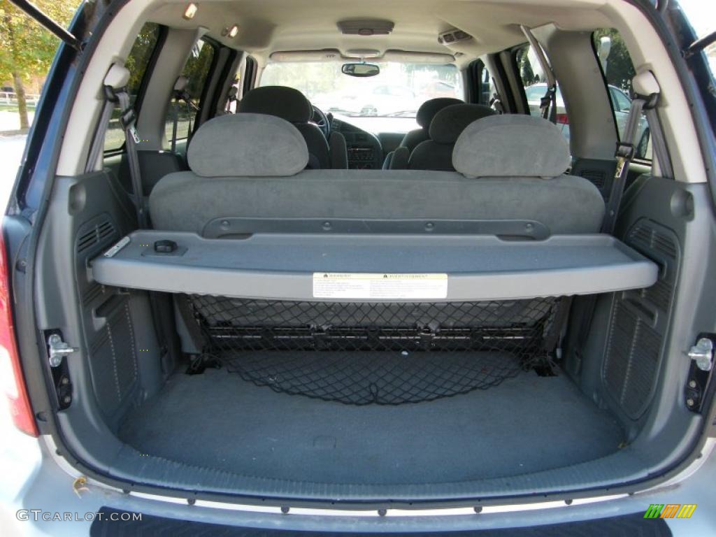 2002 Nissan Quest SE Trunk Photo #38017606