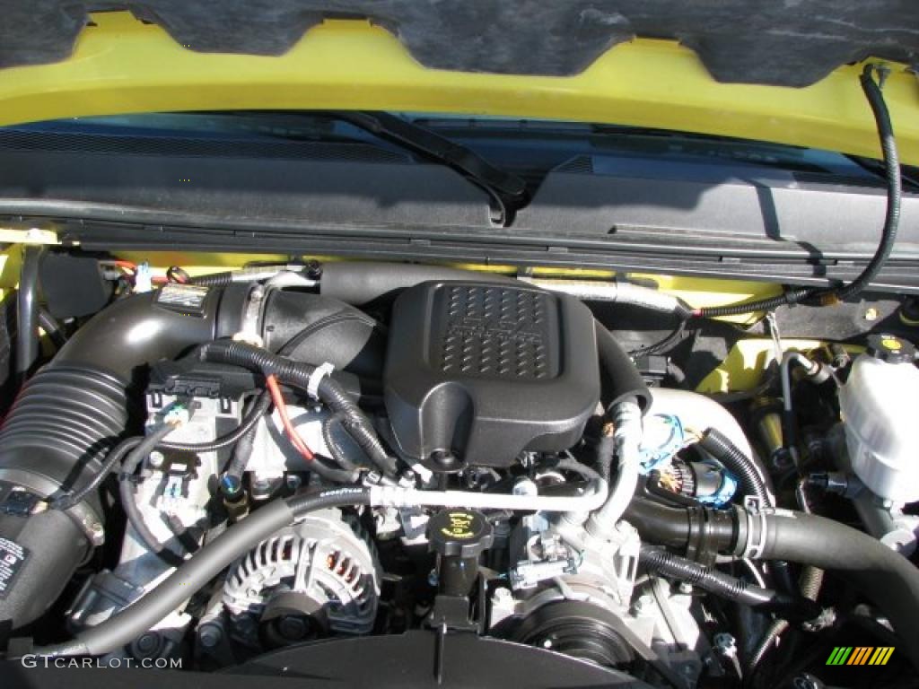 2008 GMC Sierra 3500HD SLE Crew Cab 4x4 Dually Engine Photos