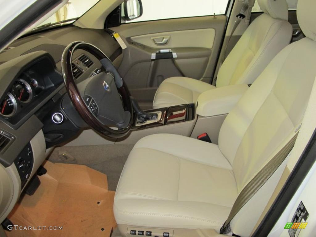 Beige Interior 2011 Volvo XC90 3.2 Photo #38018072
