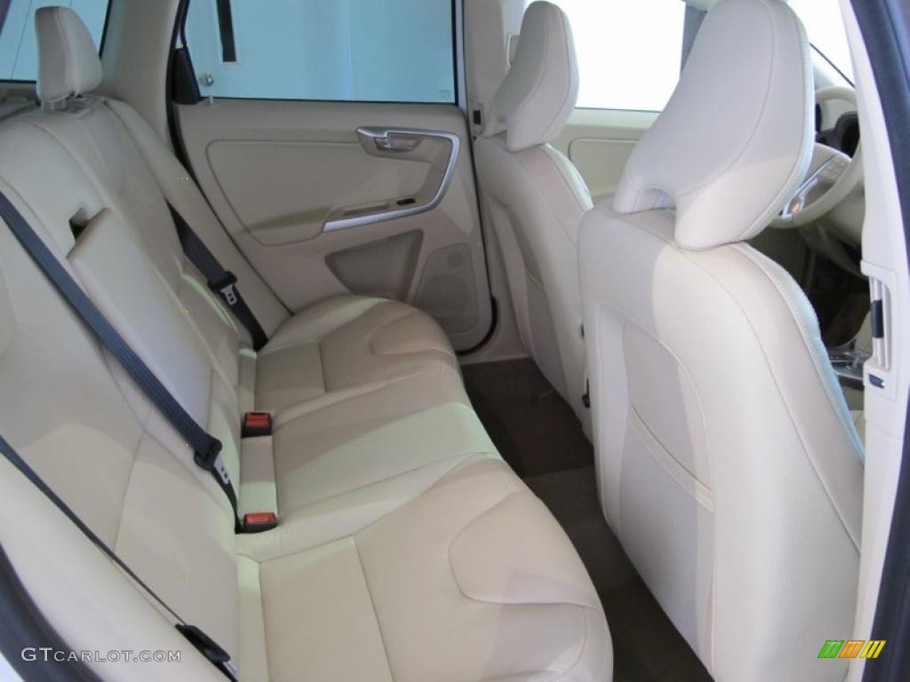 Sandstone Beige Interior 2011 Volvo XC60 3.2 Photo #38018604
