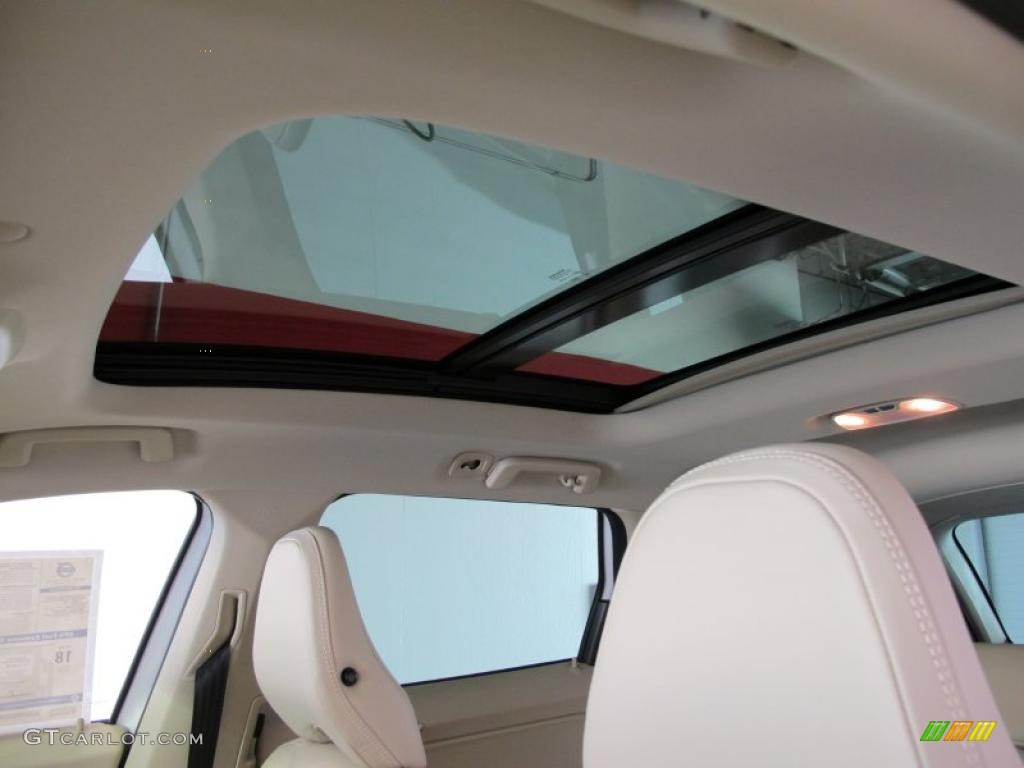 Sandstone Beige Interior 2011 Volvo XC60 3.2 Photo #38018748