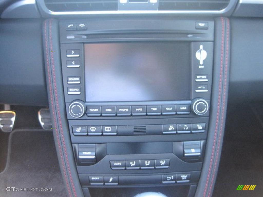 2011 Porsche 911 Turbo Coupe Controls Photo #38019064