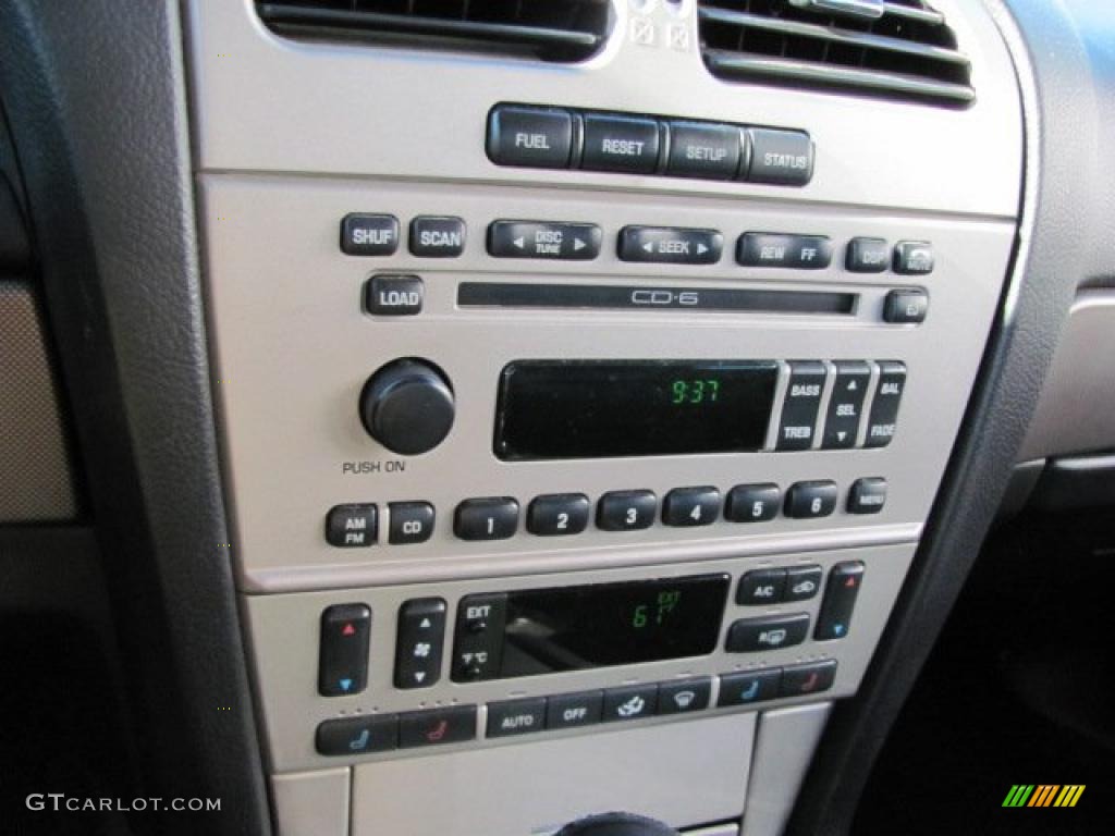 2003 Lincoln LS V8 Controls Photo #38019156