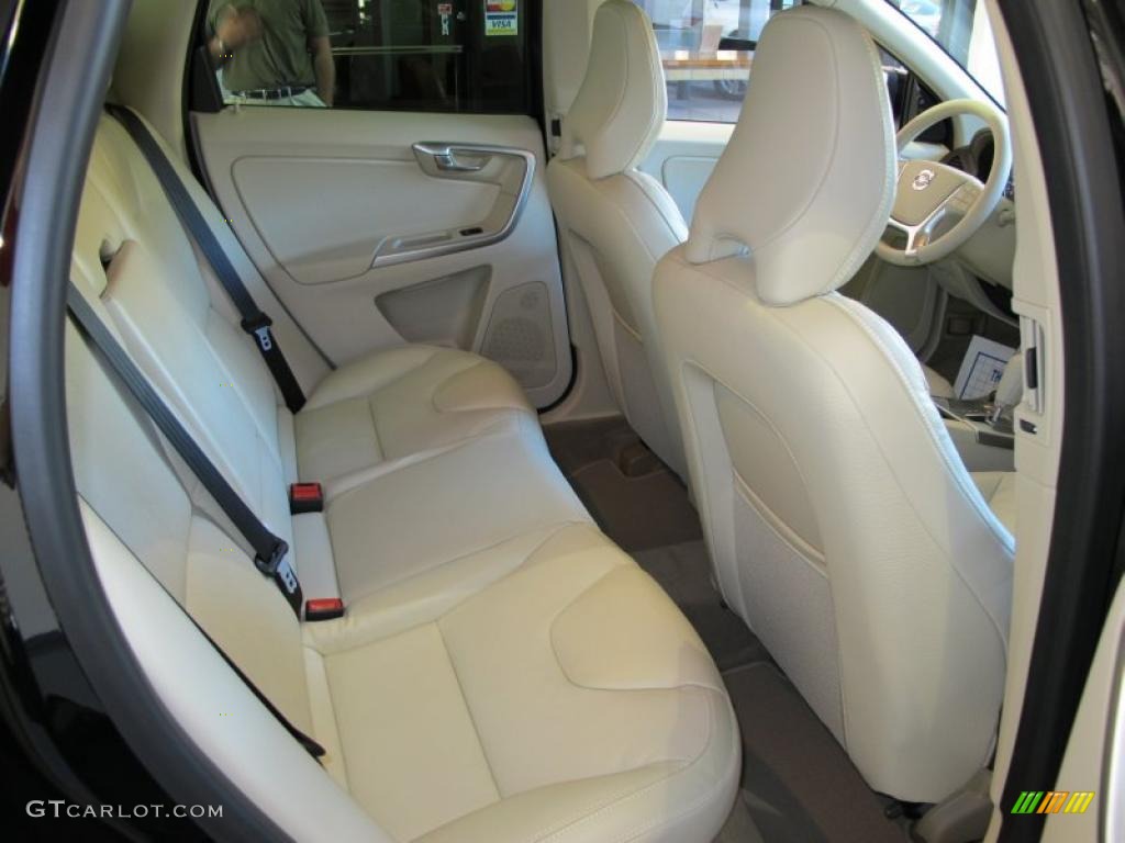 Sandstone Beige Interior 2011 Volvo XC60 3.2 Photo #38019272
