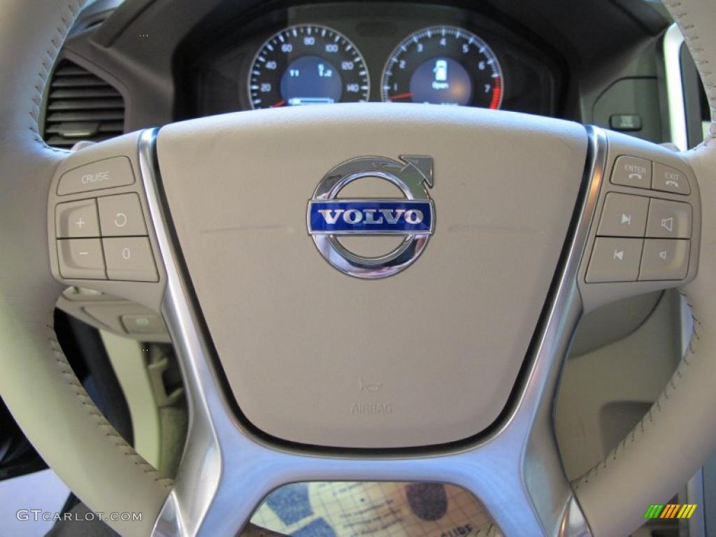 2011 Volvo XC60 3.2 Sandstone Beige Steering Wheel Photo #38019360