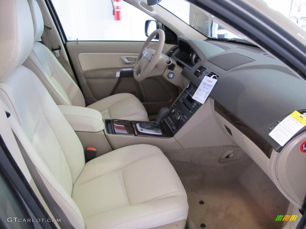 Beige Interior 2011 Volvo XC90 3.2 Photo #38019616