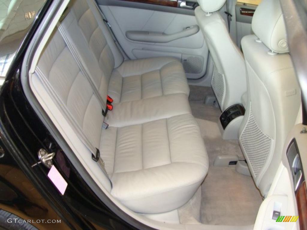 Platinum Interior 2002 Audi A6 3.0 quattro Avant Photo #38020052