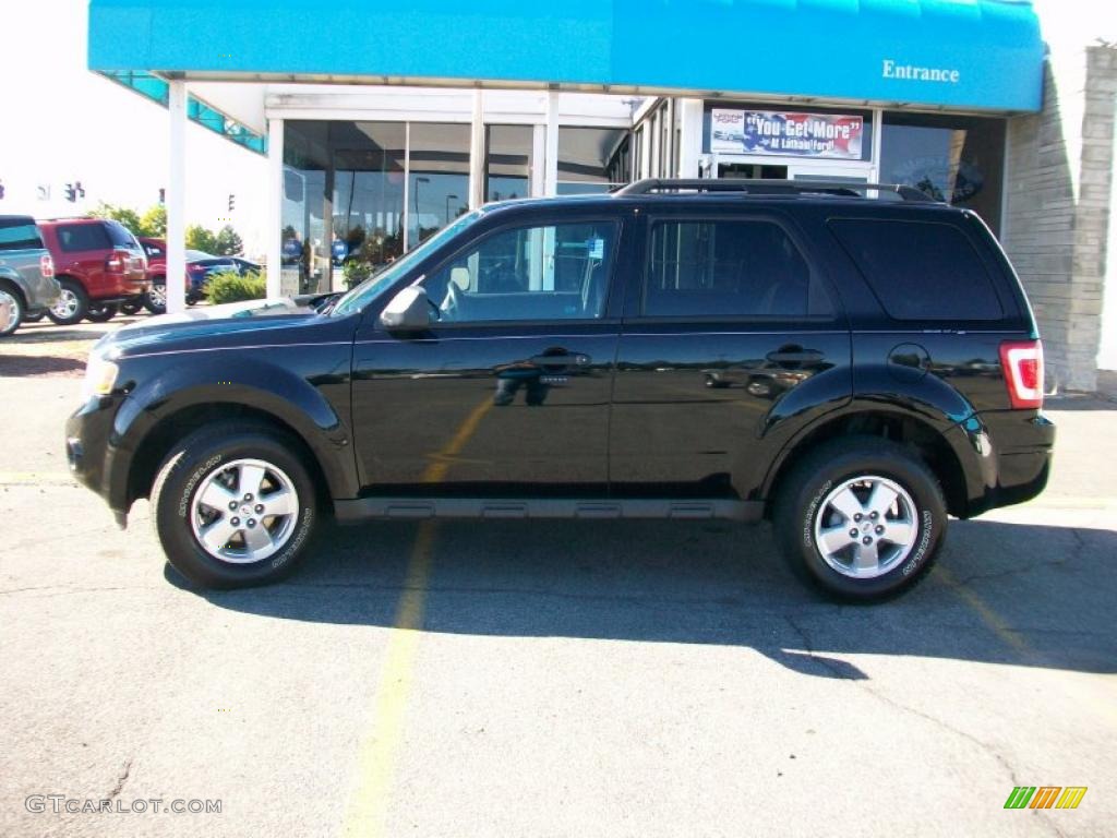 2009 Escape XLT V6 4WD - Black / Charcoal photo #2