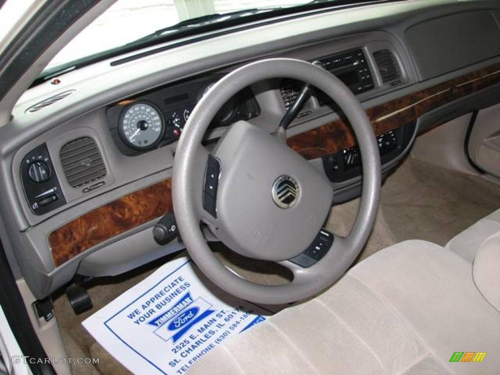 2006 Grand Marquis GS - Vibrant White / Light Camel photo #7