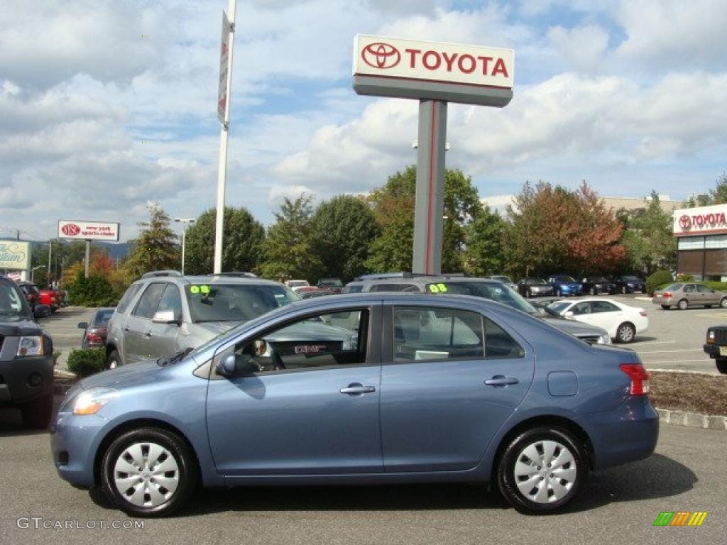 2010 Yaris Sedan - Pacific Blue Metallic / Dark Charcoal photo #3