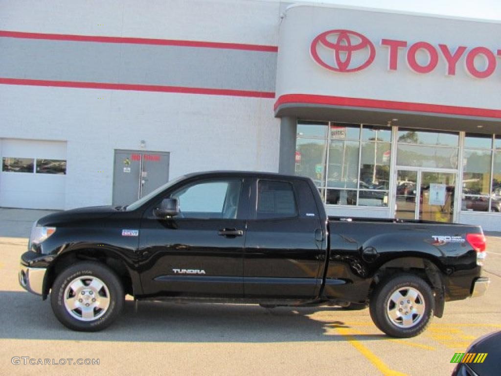 2007 Tundra SR5 TRD Double Cab 4x4 - Black / Graphite Gray photo #2