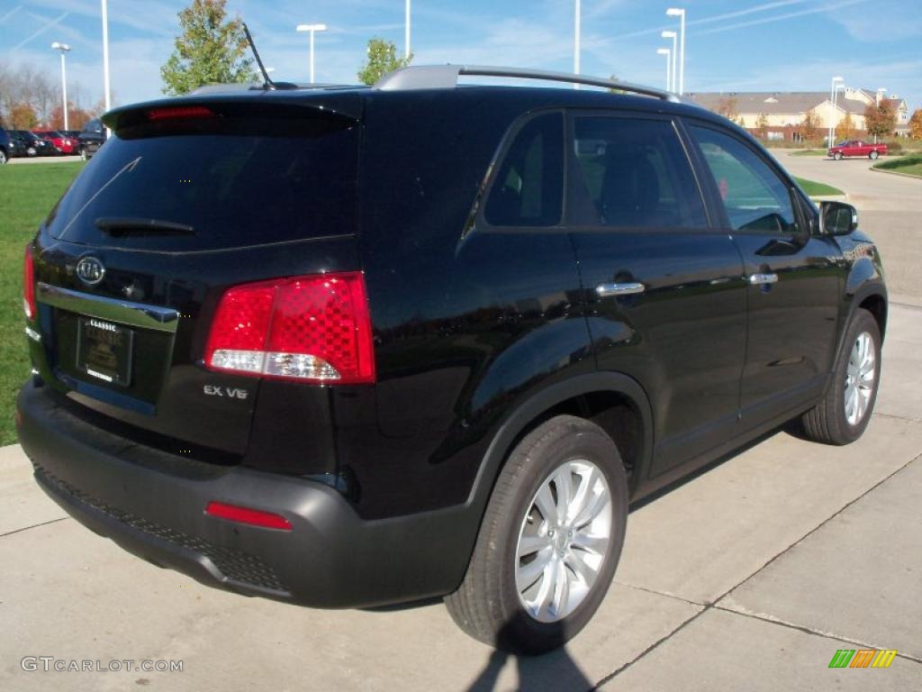 2011 Sorento EX V6 - Ebony Black / Black photo #6