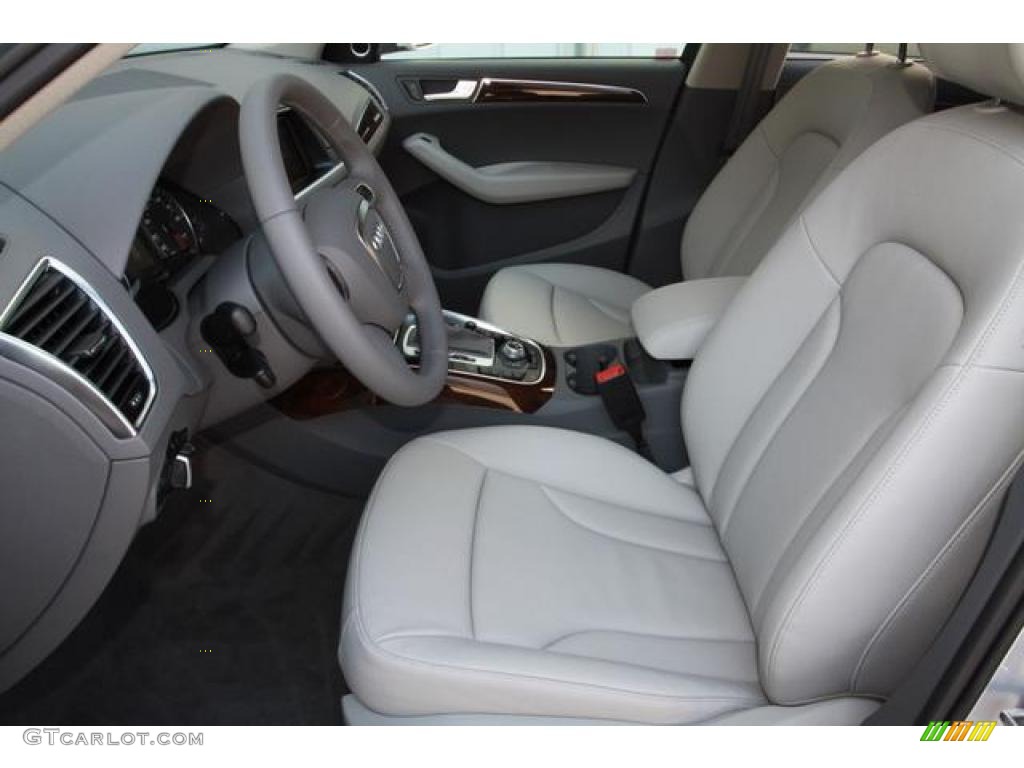 Light Gray Interior 2011 Audi Q5 3.2 quattro Photo #38026978