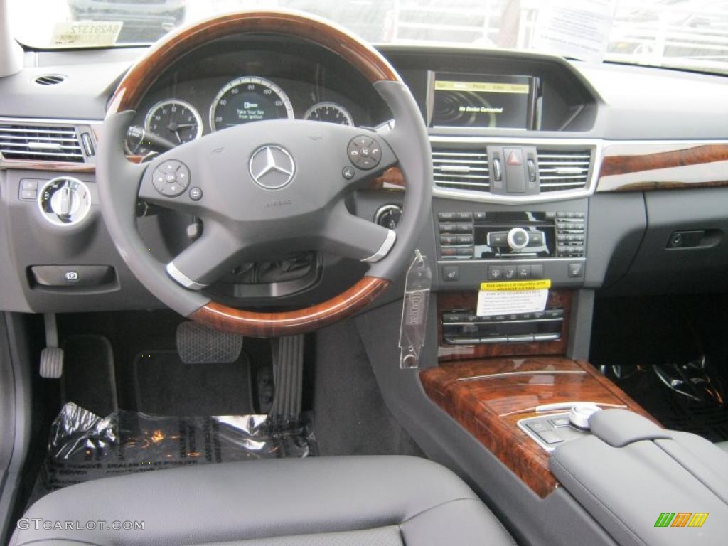2011 Mercedes-Benz E 350 Sedan Black Dashboard Photo #38028650