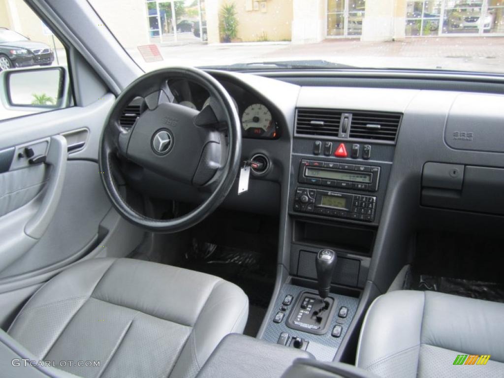 Grey Interior 1999 Mercedes-Benz C 280 Sedan Photo #38029170
