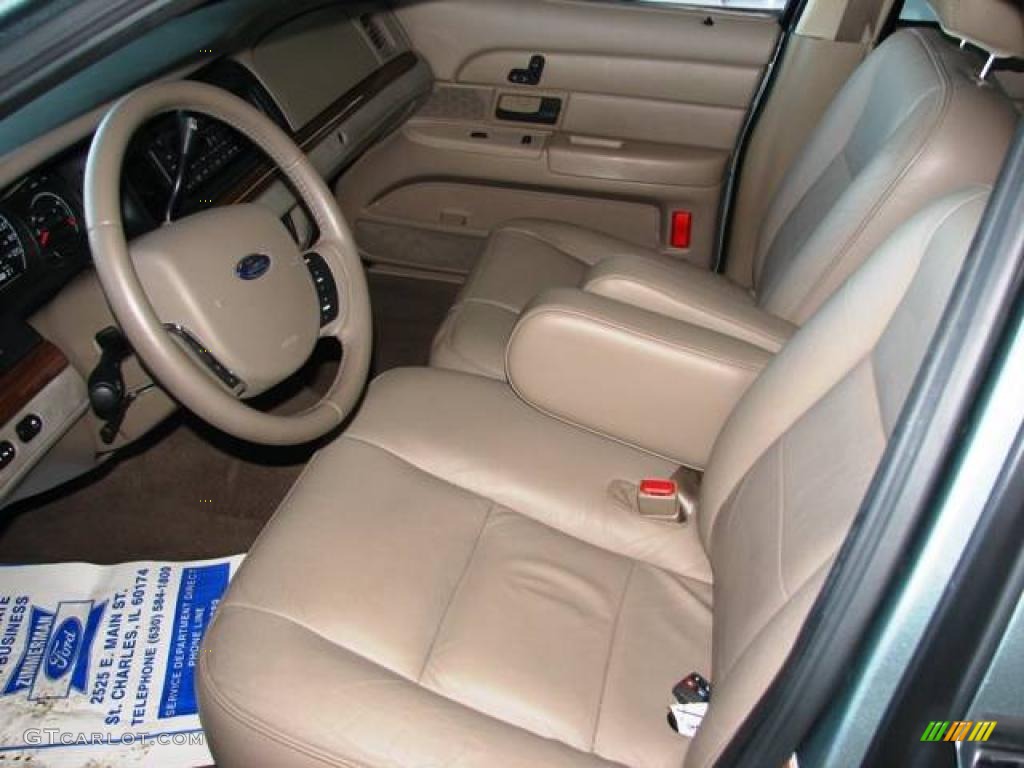 2005 Crown Victoria LX - Light Tundra Metallic / Medium Parchment photo #9