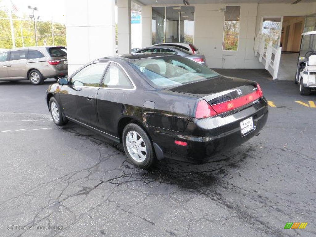 2002 Accord SE Coupe - Nighthawk Black Pearl / Charcoal photo #3