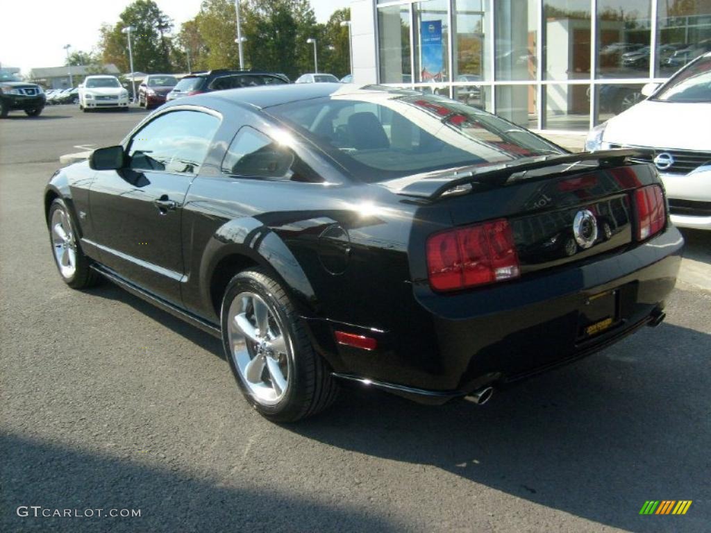 2007 Mustang GT Premium Coupe - Black / Dark Charcoal photo #7