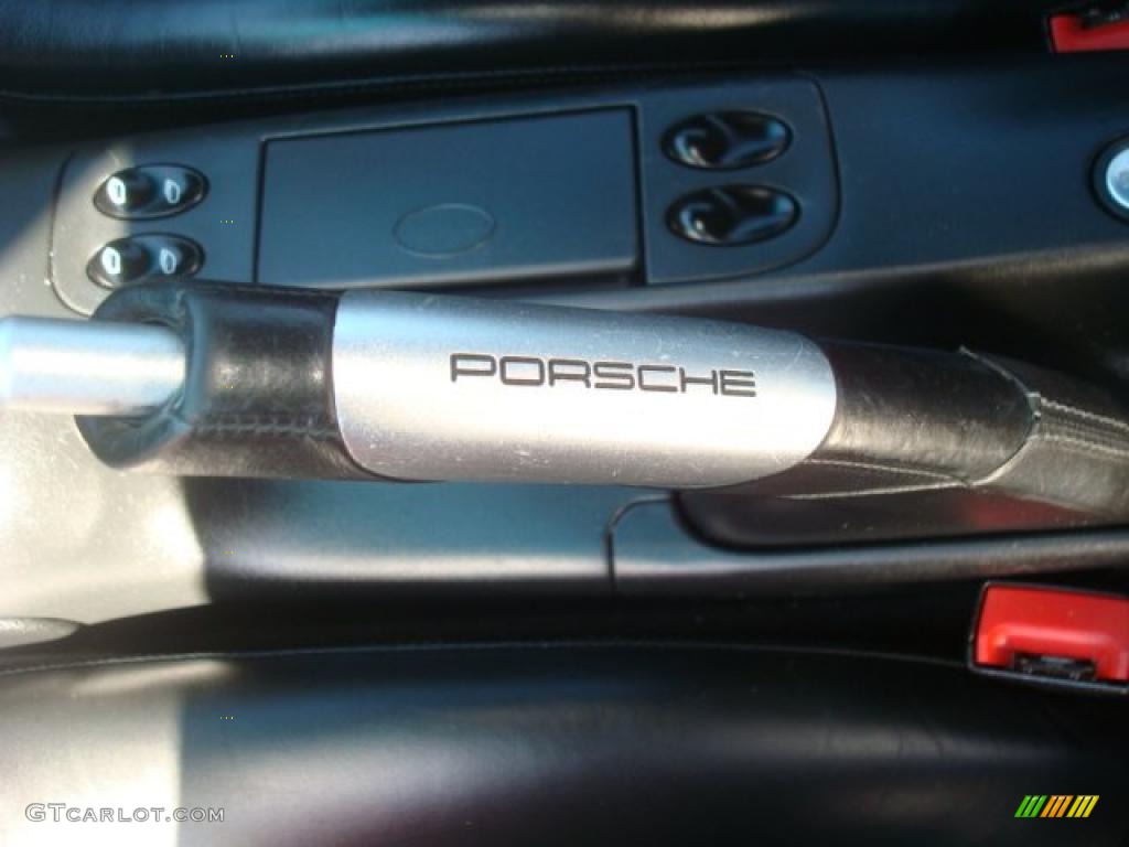 2003 911 Carrera Coupe - Arctic Silver Metallic / Black photo #17