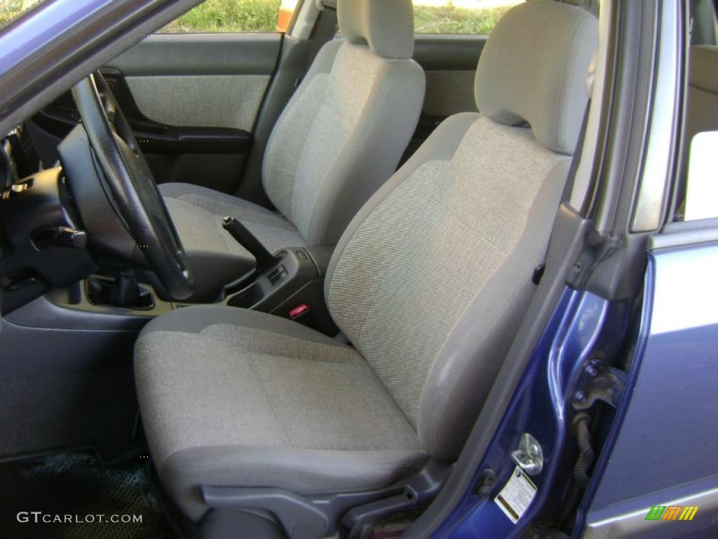 Gray Interior 2004 Subaru Impreza Outback Sport Wagon Photo #38034281