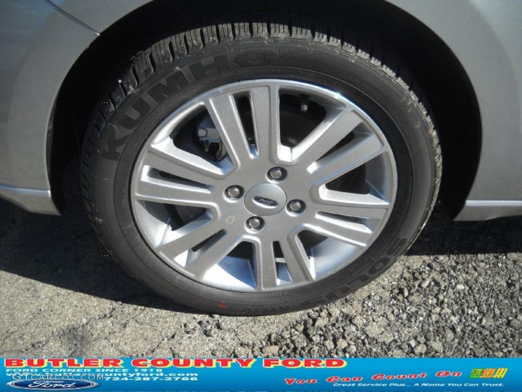 2011 Ford Focus SEL Sedan Wheel Photo #38034429