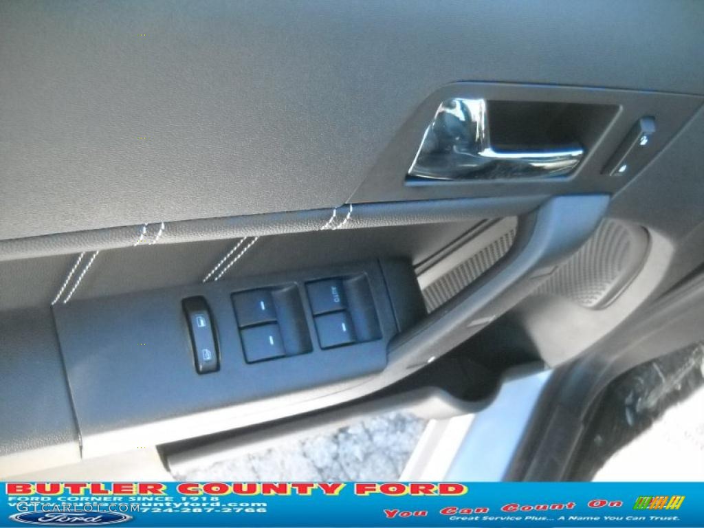Charcoal Black Interior 2011 Ford Focus SEL Sedan Photo #38034477