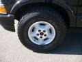 2000 Chevrolet S10 LS Extended Cab 4x4 Wheel and Tire Photo