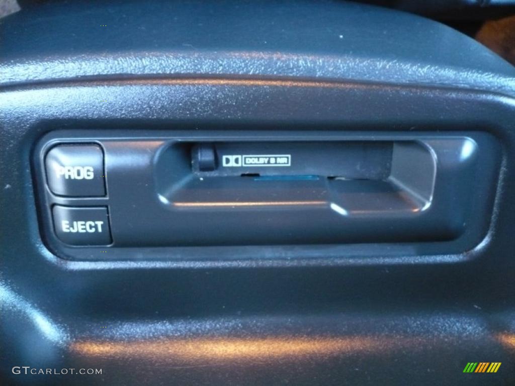 2000 S10 LS Extended Cab 4x4 - Onyx Black / Graphite photo #16