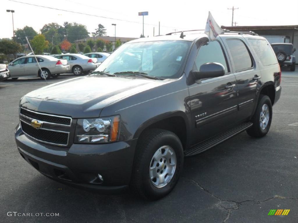 2010 Tahoe LT 4x4 - Taupe Gray Metallic / Light Cashmere/Dark Cashmere photo #1