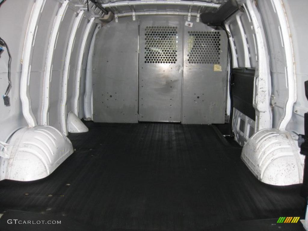 2005 Chevrolet Express 2500 Cargo Van Trunk Photos