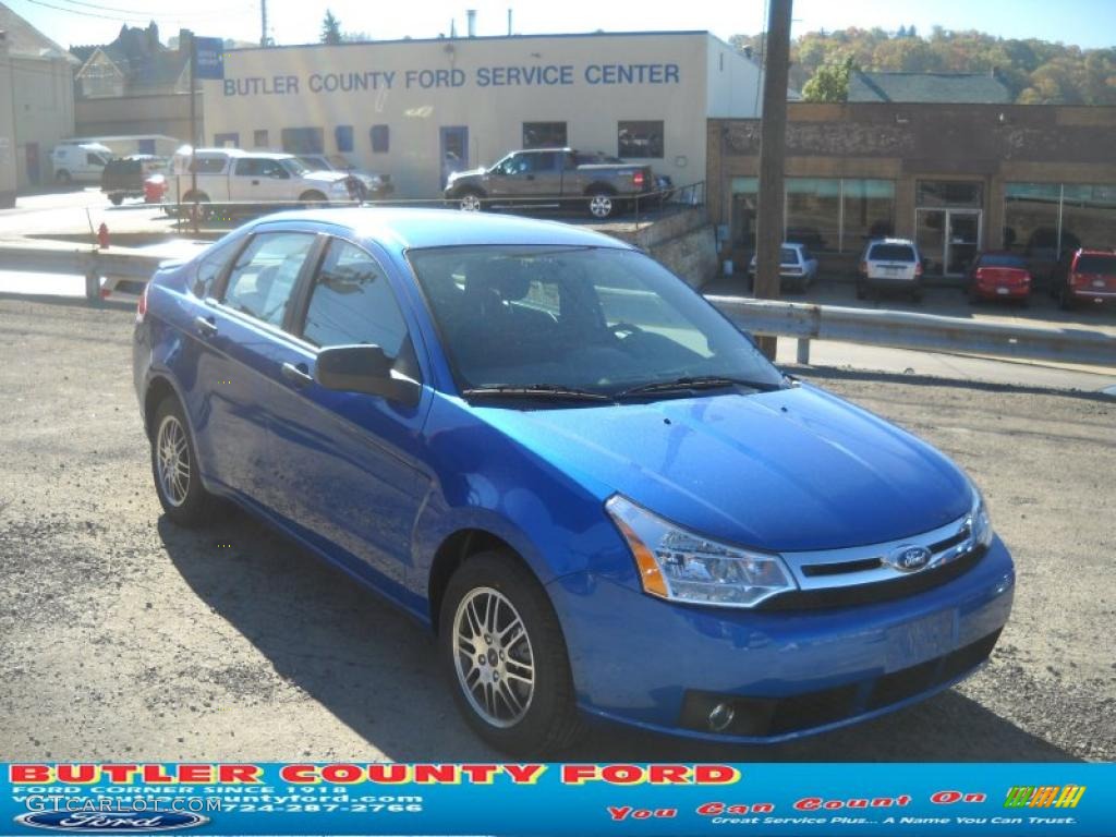 2011 Focus SE Sedan - Blue Flame Metallic / Charcoal Black photo #1